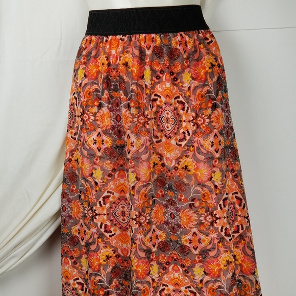 NWOT LULAROE Skirt 268 - Picture 3 of 8